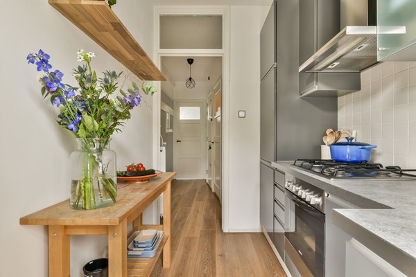 Medium property photo - Lucellestraat 26-1, 1055 HZ Amsterdam